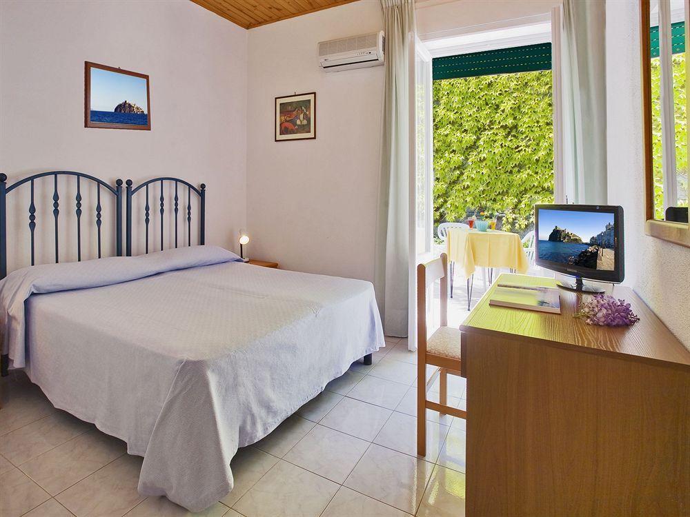 Hotel Villa D'Orta Ischia Exterior foto