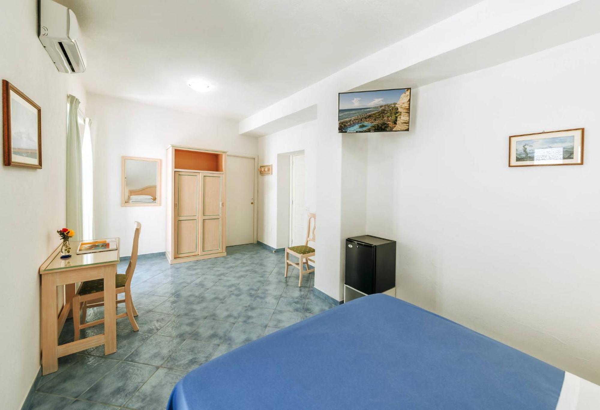 Hotel Villa D'Orta Ischia Zimmer foto