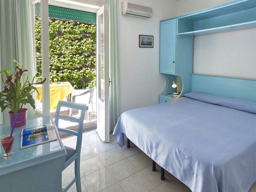 Hotel Villa D'Orta Ischia Exterior foto