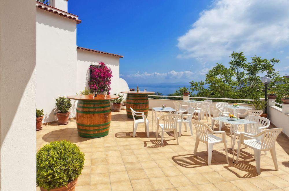 Hotel Villa D'Orta Ischia Exterior foto