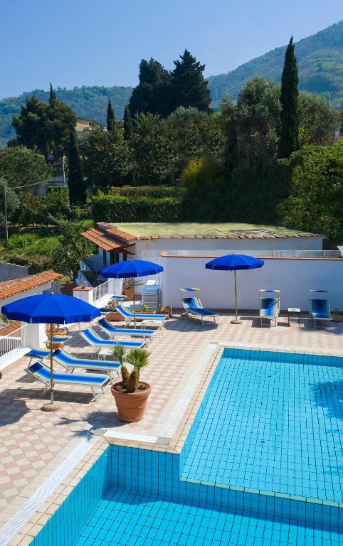 Hotel Villa D'Orta Ischia Exterior foto